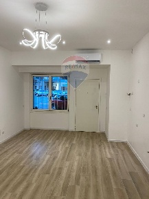 Foto Ufficio in via dei transiti, Milano Pasteur di 104 m² con 3 locali