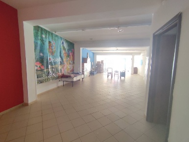 Foto Locale commerciale in QUARTIERE VIGNALONGA, Floridia di 156 m²