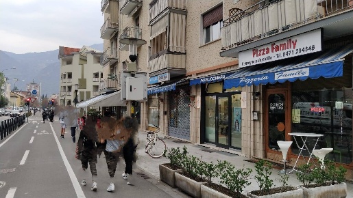 Foto Negozio in via Parma, Bolzano Don Bosco - Firmiano di 28 m² in vendita