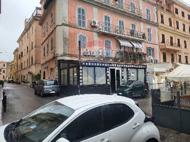 Foto Locale commerciale in Corso del Popolo 40, Anzio Centro Storico