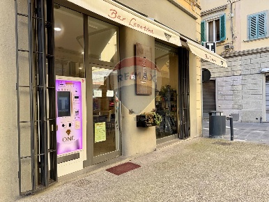 Foto Bar in VIA LEONARDO DA VINCI, Empoli Centro Storico di 95 m²