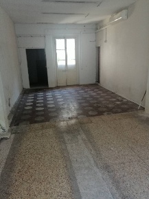 Foto Attività commerciale a Empoli di 100 m² in affitto