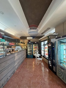 Foto Attività commerciale in Via Italia, Siracusa Santa Panagia - Teracati