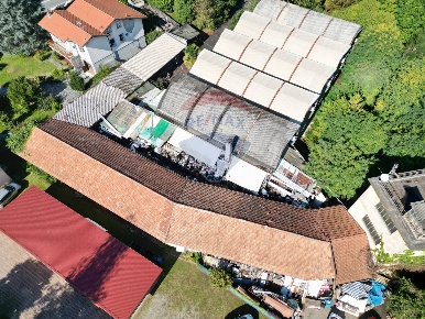 Foto Attività commerciale in Via Vespucci, Dormelletto di 850 m² in vendita