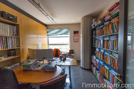 Foto Ufficio in Via Ca' Di Cozzi, Verona Ponte Crencano di 81 m² in affitto