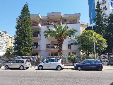 Foto Ufficio in Via Guglielmo Borremans, Palermo Giotto Galilei - Palagonia