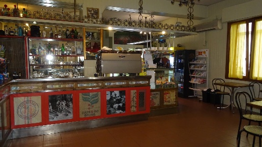 Foto Attività commerciale a Montespertoli di 150 m² con 3 locali in vendita