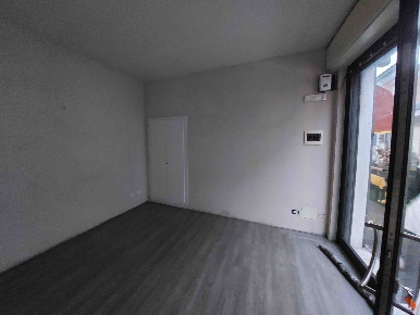 Foto Attività commerciale in via matteotti, Viareggio Centro di 20 m²