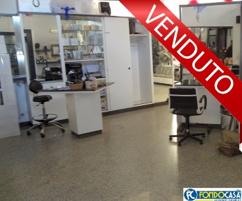 Foto Attività commerciale in Via Carlo Imbonati, Milano Dergano di 90 m²