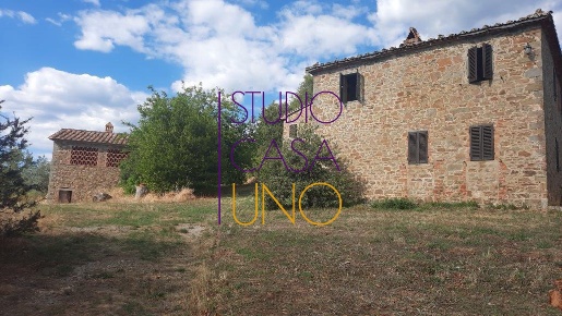 Foto Agriturismo in via di duddova, Bucine di 370 m² con 11 locali