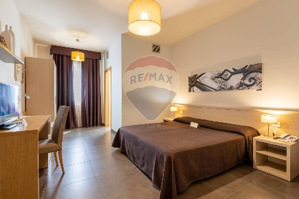 Foto Hotel a Modica Modica Sorda di 3500 m² con 45 locali in vendita
