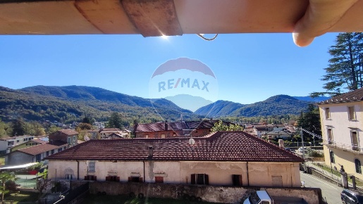 Foto Appartamento in via filippini, Cugliate-Fabiasco di 87 m² con 3 locali