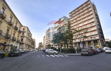 Foto Negozio in Via Matteo Renato Imbriani, Catania Borgo di 45 m²