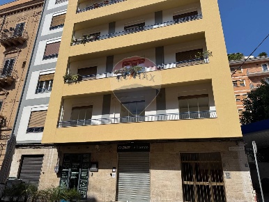Foto Ufficio in Via Isidoro La Lumia, Palermo Politeama - Ruggiero Settimo