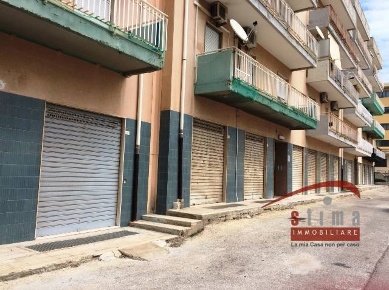 Foto Magazzino in Via Unione Sovietica, Siracusa Santa Panagia - Teracati