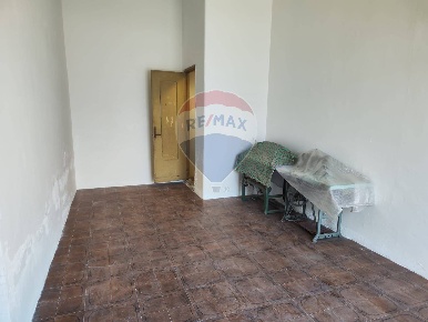 Foto Negozio in piazza spedini, Catania Cibali di 21 m² con 2 locali