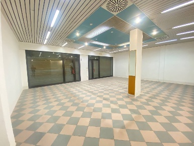 Foto Locale commerciale in Via Castellana, Venezia Zelarino di 100 m²
