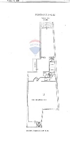 Foto Locale commerciale in Via Vittorio Emanuele, Adelfia di 180 m²