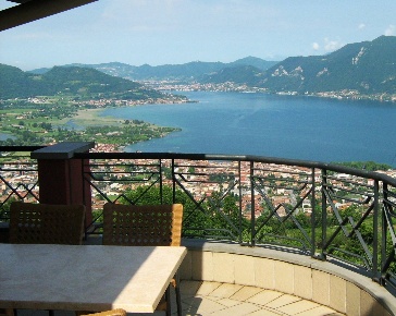 Foto Attività commerciale in via Silvio Bonomelli, Iseo di 14000 m²