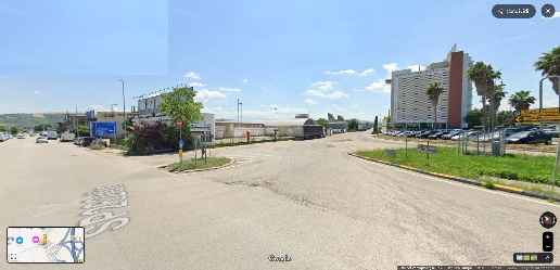 Foto Locale commerciale in Via Italia, Mosciano Sant'Angelo di 2400 m²