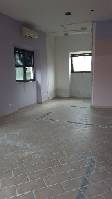 Foto Attività commerciale in Viale Europa, Lucca San Concordio di 40 m²