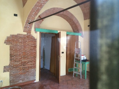 Foto Attività commerciale in borgo stretto, Pisa San Francesco di 35 m²