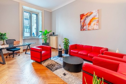 Foto Ufficio in via Giosuè Carducci, Milano San Vittore di 30 m² in affitto