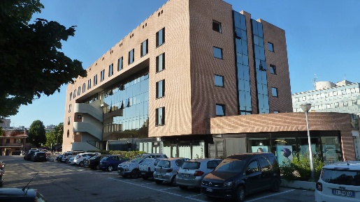Foto Ufficio a San Benedetto del Tronto De Gasperi, Conad di 80 m²