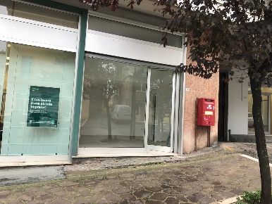 Foto Locale commerciale in VIA TOBRUK, Vasto di 20 m² con 1 locali