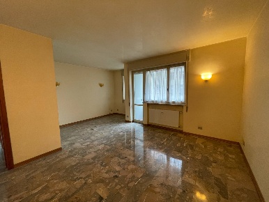 Foto Ufficio a Pordenone di 135 m² con 5 locali in affitto