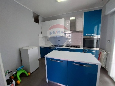 Foto Appartamento in via Firenze, Giardini-Naxos Chianchitta Pallio