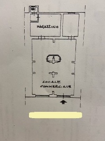 Foto Attività commerciale in Piazza Damiano Chiesa, Livorno di 127 m²