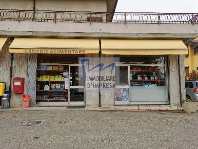 Foto Attività commerciale in Via XXV Aprile, Lesignano de' Bagni Centro