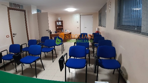 Foto Ufficio in Via Conte Rosso, Campobasso Cese di 70 m² con 2 locali