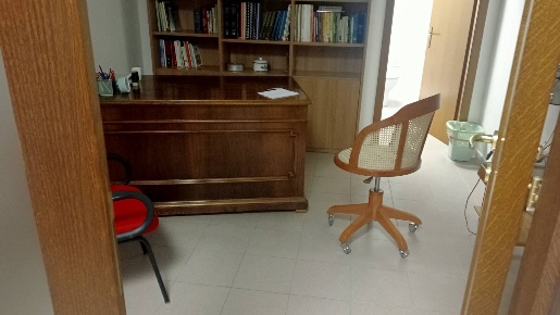Foto Ufficio in via saffi, Fabriano Centro di 60 m² con 4 locali in vendita