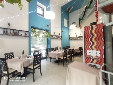 Foto Attività commerciale a Pomigliano d'Arco di 150 m² in vendita