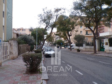 Foto Ufficio in via Milano, Cagliari Bonaria di 93 m² con 4 locali