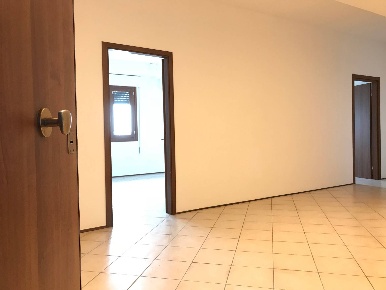 Foto Ufficio a Treviso San Pelaio di 70 m² con 3 locali in vendita