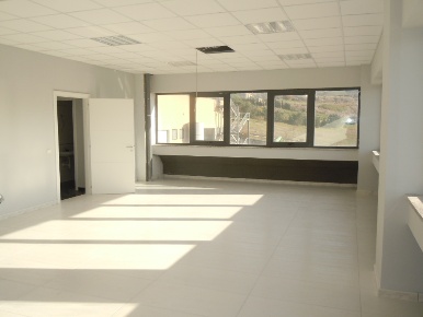 Foto Ufficio in Viale Magna Grecia, Catanzaro Fortuna - Corvo di 145 m²