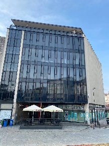 Foto Ufficio in Via Giacomo Matteotti, Cantù Centro di 189 m² con 1 locali