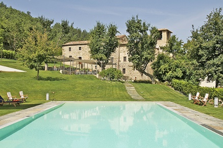 Foto Hotel a Città di Castello di 1500 m² con 30 locali in vendita