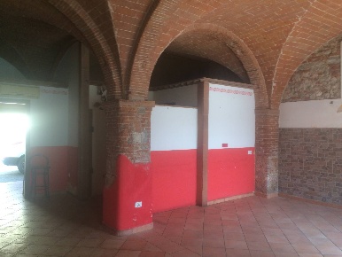 Foto Attività commerciale in via fosso di Bufalina, Pisa Gagno - Passi