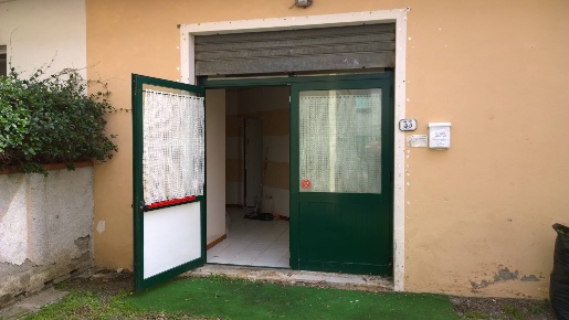 Foto Attività commerciale in Via Giuseppe Di Vittorio, Ponsacco Centro