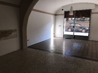 Foto Attività commerciale a Certaldo di 62 m² con 2 locali in affitto