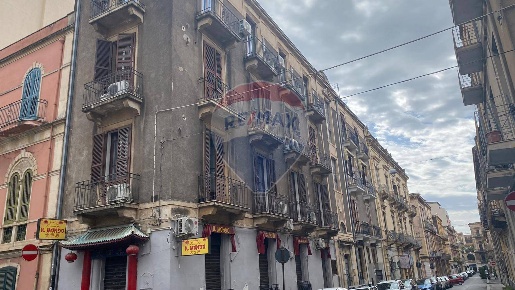 Foto Ufficio in Via Aloi, Catania XX Settembre - Tribunale di 125 m²