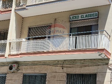 Foto Ufficio in Via Napoli, Catania Province - Veneto di 300 m² in vendita