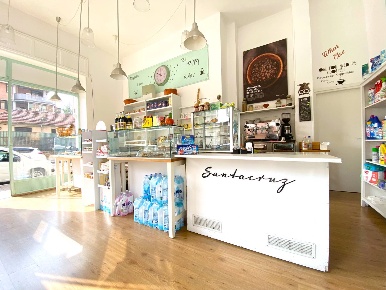 Foto Attività commerciale in Via Cirenaica, Torino Pozzo Strada di 33 m²