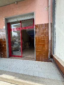 Foto Locale commerciale in via camillo barbagallo, Aci Sant'Antonio