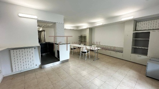 Foto Ufficio in Via Carlo Pescaria, Bergamo Conca Fiorita di 70 m²