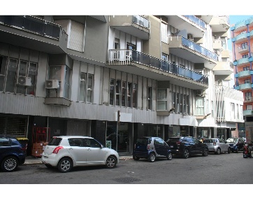 Foto Locale commerciale in VIA INDIPENDENZA, Barletta Centro di 193 m²